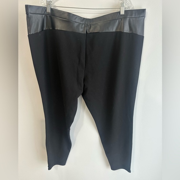 Worthington Black Leggings with Faux Leather Detail size 3x New with Tags - Picture 4 of 6